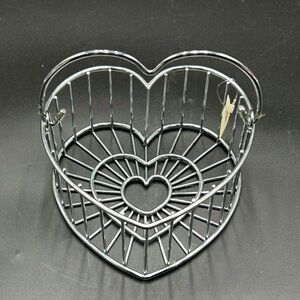 Valentine decor silver heart basket by bath and body works, Valentine’s Day